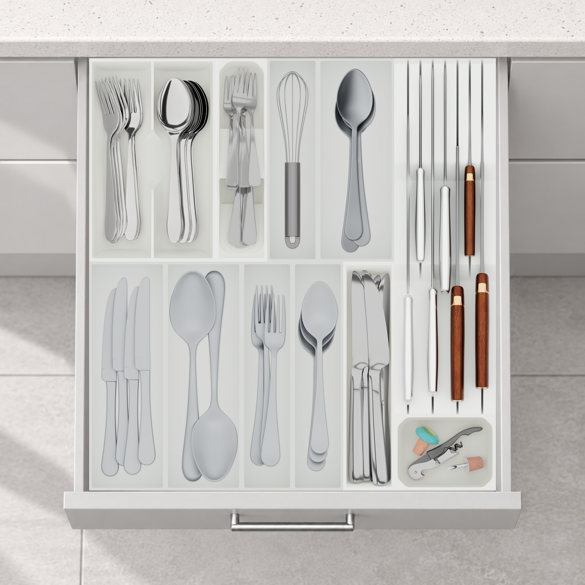 Cutlery & Chef Knives Drawer Organiser Set – 472 × 501.5 mm in Cotton White, fitted wall-to-wall in an illustrative matte light-grey drawer under neutral white light. Accessories shown for illustration.