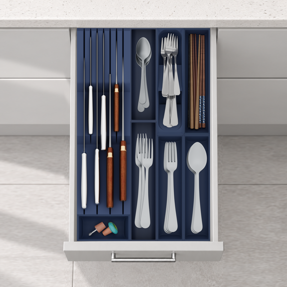 Slim Cutlery & Chef’s Knives Organiser –  472x295mm in Army Blue, fitted wall-to-wall in an illustrative matte light-grey drawer under neutral white light. Accessories shown for illustration.