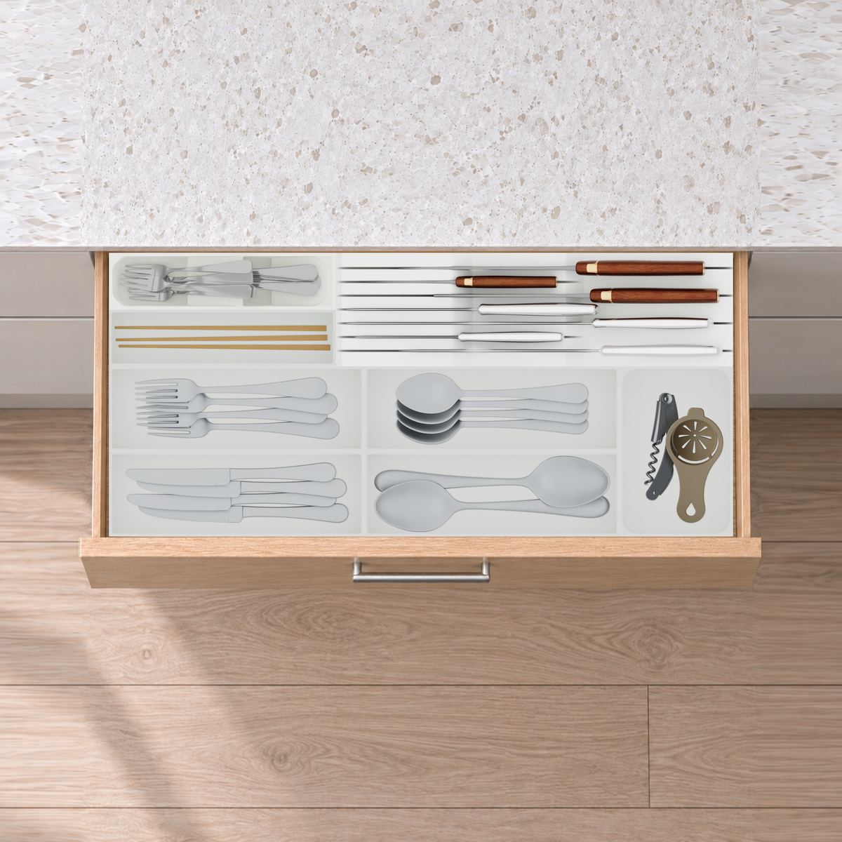 Shallow Wide Cutlery & Chef Knives Drawer Organiser Set in Cotton White, fitted in an oak drawer under neutral white light. Nominal layout 649 × 295 mm. Accessories shown are not included.